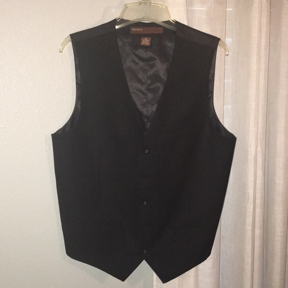 Perry Ellis Vest - Medium